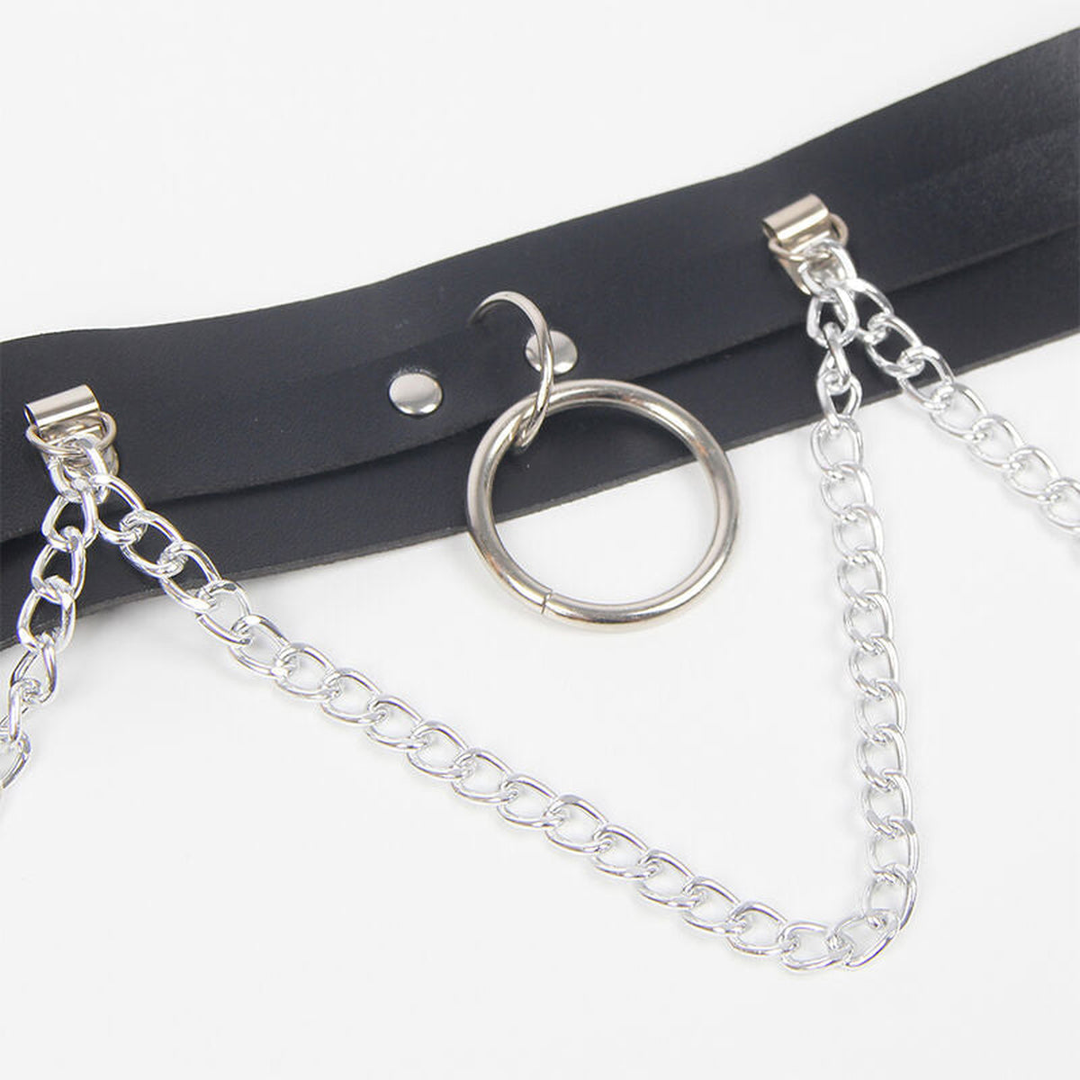 SUBBLIME - HARNAIS CEINTURE ET JARRETIÈRES AVEC ANNEAUX ET CHAÎNE DÉTAIL TAILLE UNIQUE SUBBLIME FETISH
