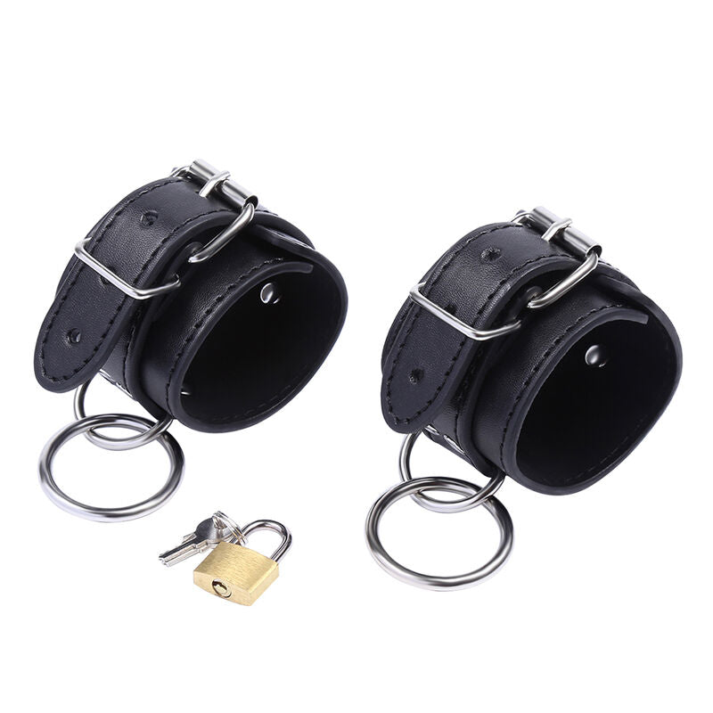 OHMAMA FETISH - O-RING RETENUES DE POIGNET VERROUILLÉES OHMAMA FETISH