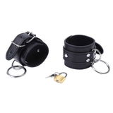OHMAMA FETISH - O-RING RETENUES DE POIGNET VERROUILLÉES OHMAMA FETISH