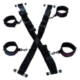 CALEXOTICS - SCANDAL MENOTTES DE PORTE EN FORME DE CROIX CALEXOTICS