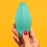 ROMP - VIBRATEUR WAVE STIMULATEUR CLITORIAL FORME ERGONOMIQUE VERT D'EAU ROMP