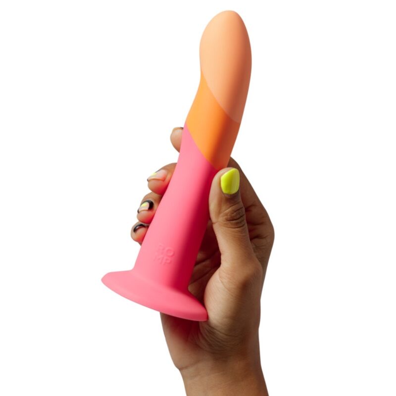 ROMP - DIZI GODEMICHET EN SILICONE AVEC VENTOUSE TRICOLÉ 18 CM ROMP