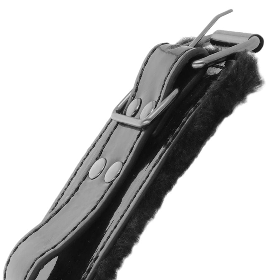 DARKNESS - MENOTTES AJUSTABLES EN CUIR NOIR AVEC CADENAS DARKNESS BONDAGE
