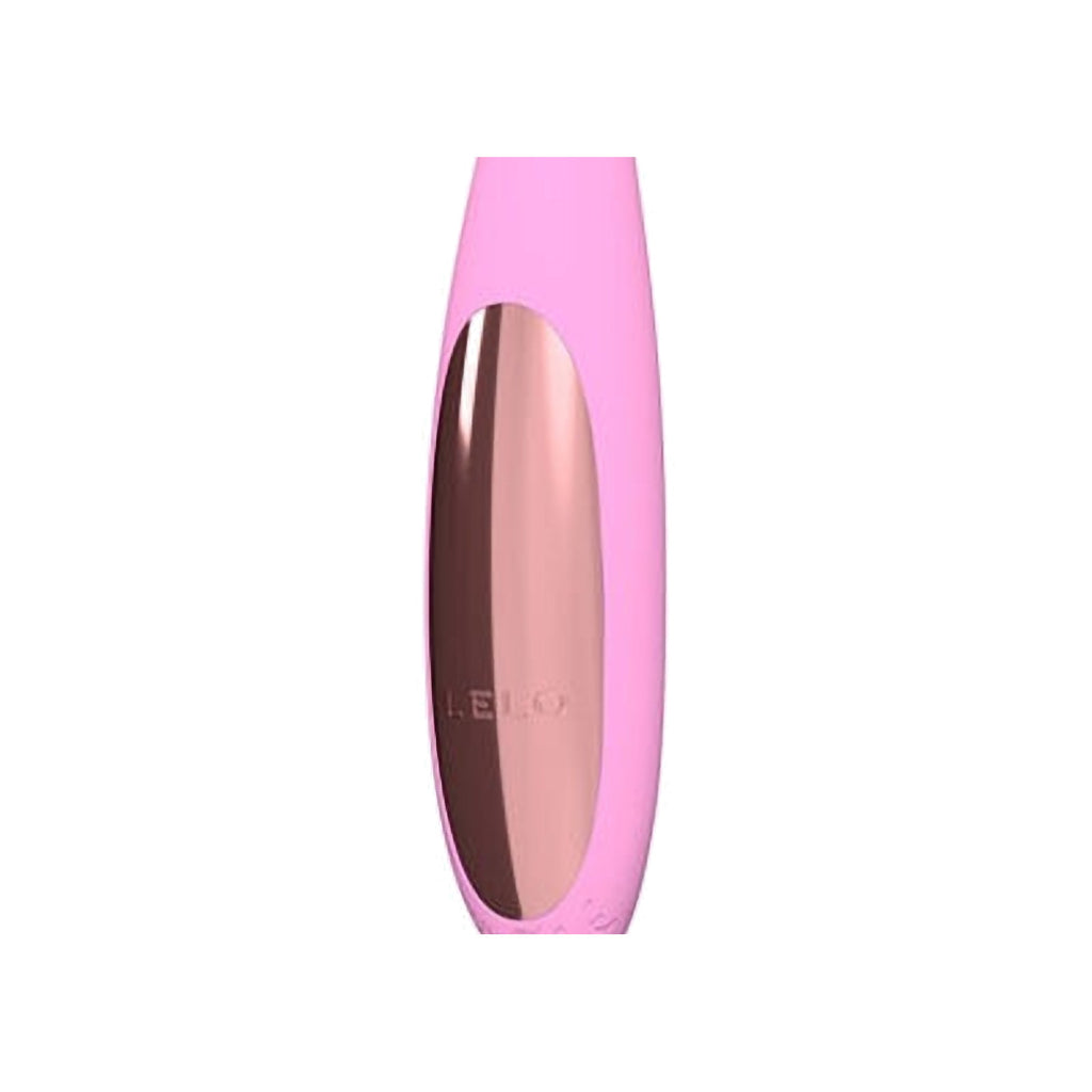 LELO DOT Travel - Stimulateur clitoridien compact - Rose - détail produit 2 sur fond blanc